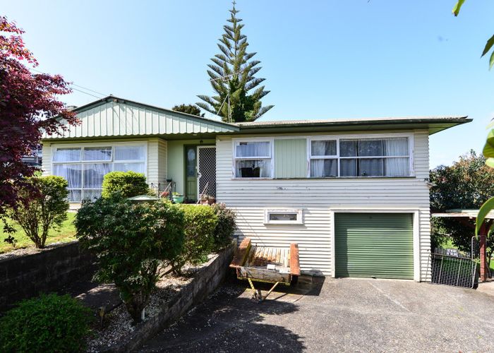  at 1 Kingsway Crescent, Forest Lake, Hamilton