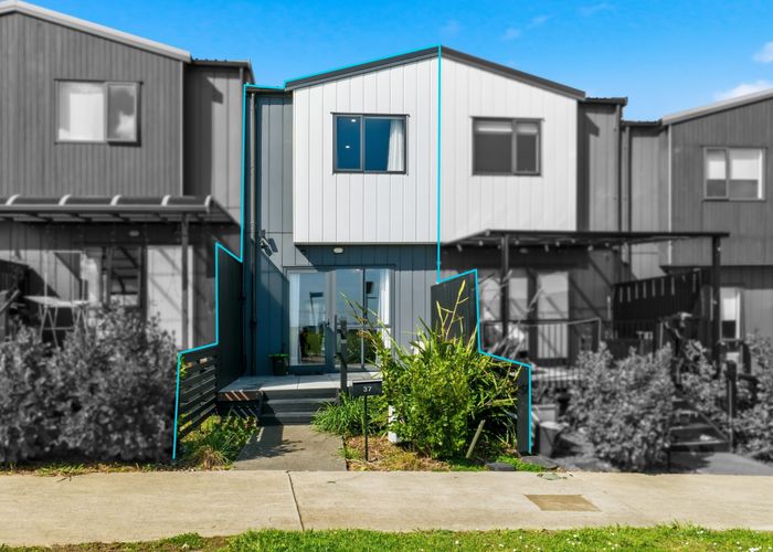  at 37 Canna Street, Totara Park, Manukau City, Auckland