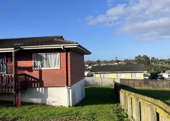  at 71 Flat Bush Road, Flat Bush, Manukau City, Auckland