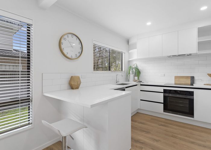  at 9B Sunnyside Crescent, Papatoetoe, Manukau City, Auckland
