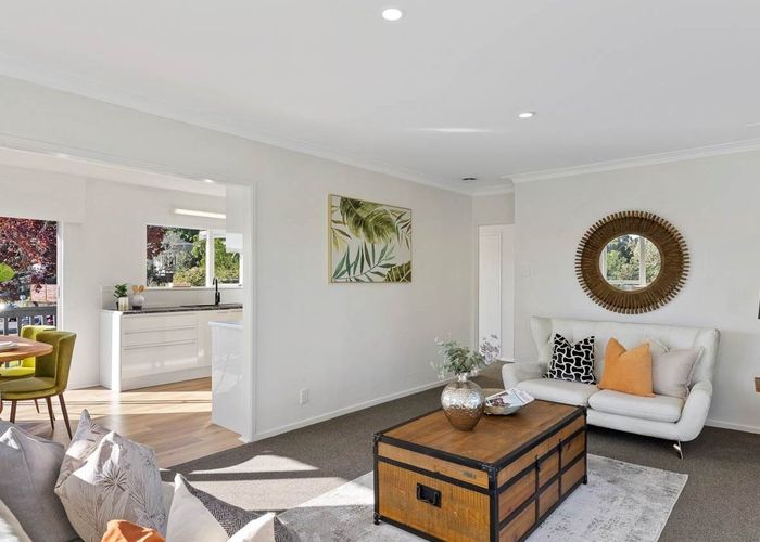  at 39A Brunton Place, Glenfield, Auckland