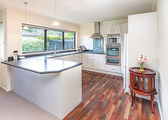  at 18/2 Caversham Road, Springvale, Whanganui, Manawatu / Whanganui