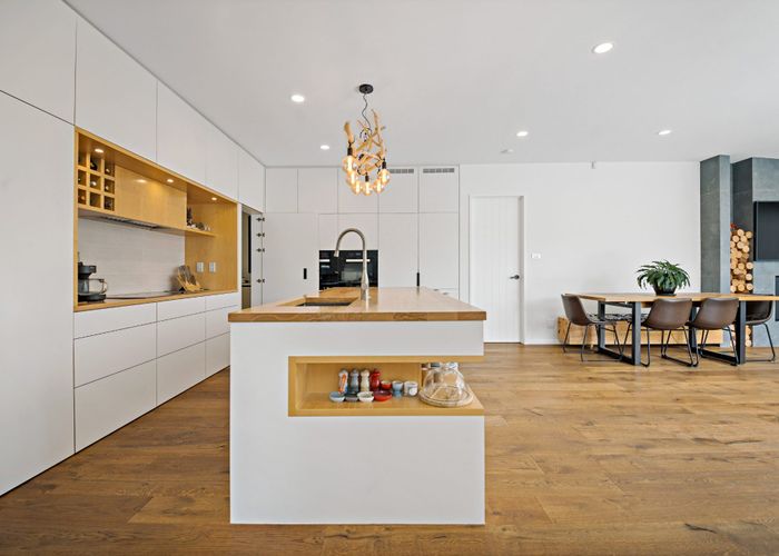  at 25A Grand View Road, Remuera, Auckland
