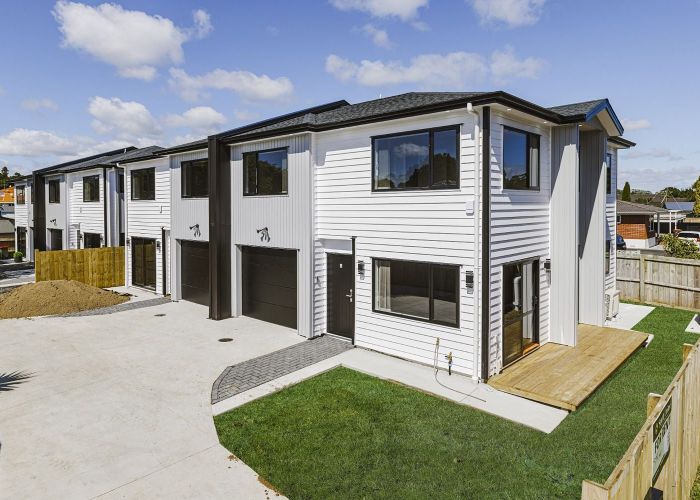  at 4B Mirrabooka Avenue, Botany Downs, Manukau City, Auckland