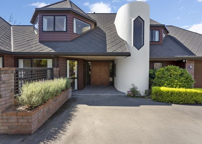 Free property data for 16 Fraser Court Roslyn Palmerston North