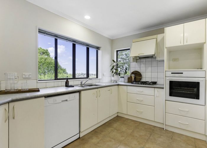  at 34 Lorikeet Place, Unsworth Heights, Auckland