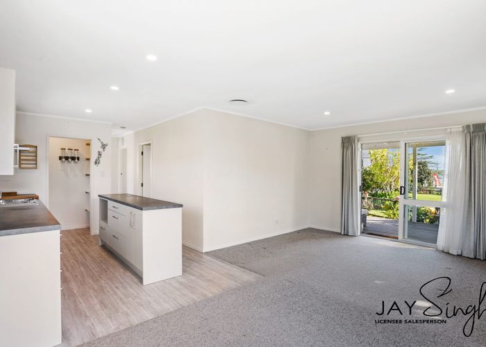  at 1 Banks Road, Papakura