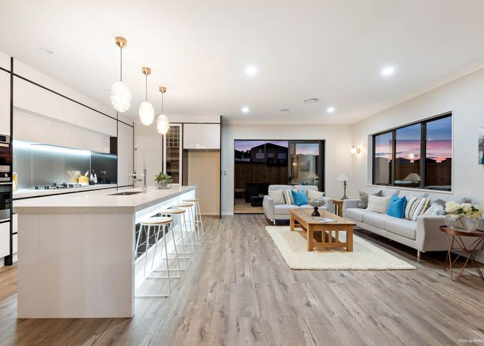  at 77 Drumbuoy Drive, Flat Bush, Auckland