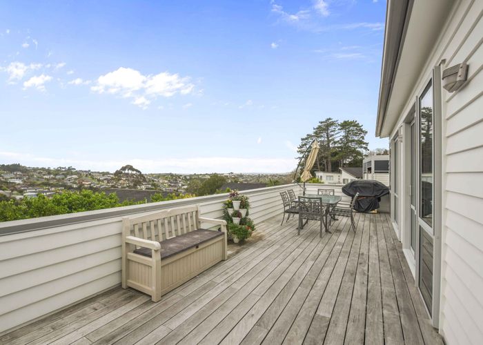  at 114 Fairview Avenue, Fairview Heights, North Shore City, Auckland