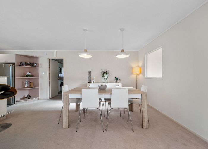  at 1/7 Camden Place, Papatoetoe, Manukau City, Auckland