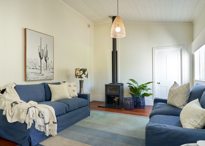  at 210 Pattison Road, Akina, Hastings