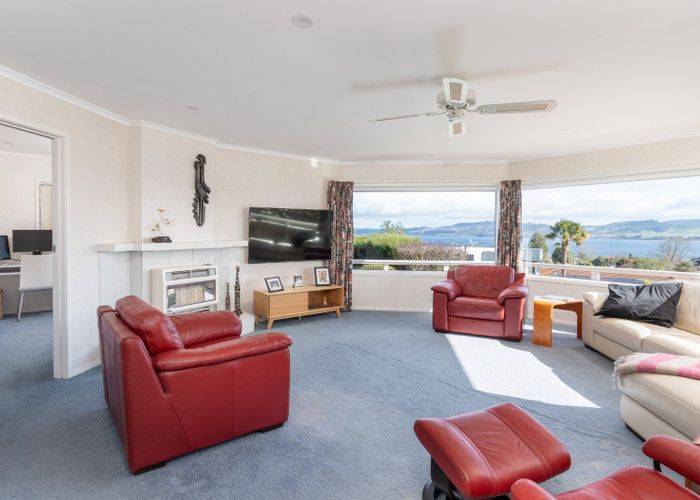  at 39 Arrowsmith Avenue, Waipahihi, Taupo