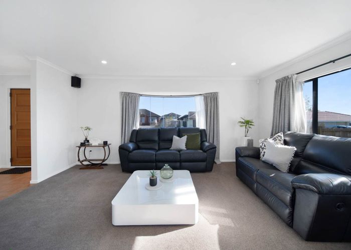  at 4 Monivea Place, East Tamaki Heights, Manukau City, Auckland