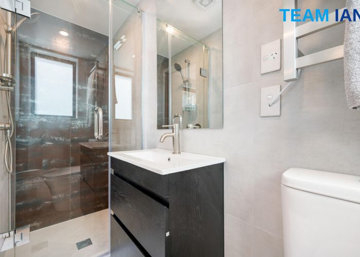  at 18A Sylvan Crescent, Te Atatu South, Auckland