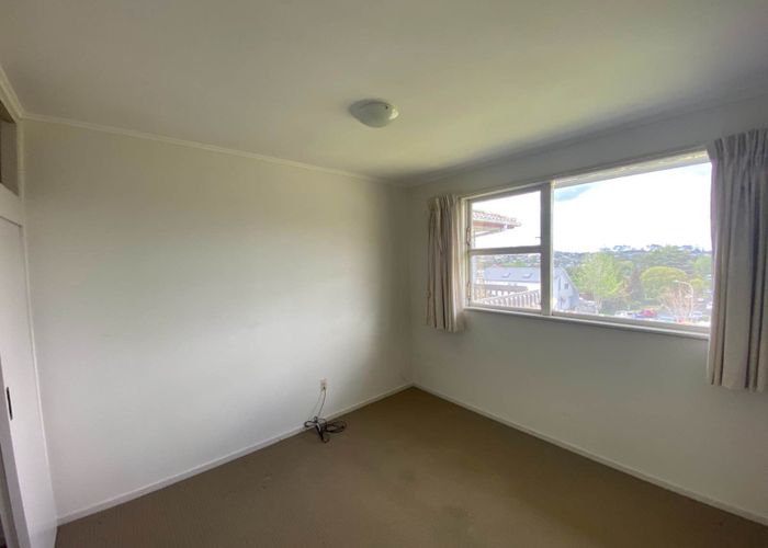  at 44 Sequoia Place, Sunnynook, North Shore City, Auckland