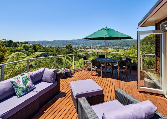  at 60 Pomare Road, Tirohanga, Lower Hutt