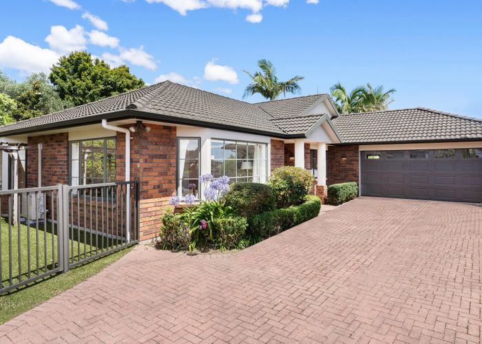  at 7 Isaac Place, East Tamaki Heights, Auckland