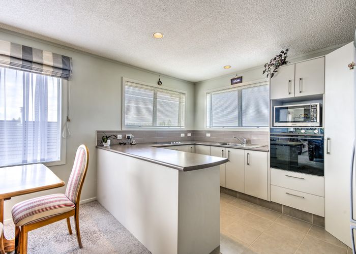  at 12 Salmond Place, Dinsdale, Hamilton, Waikato