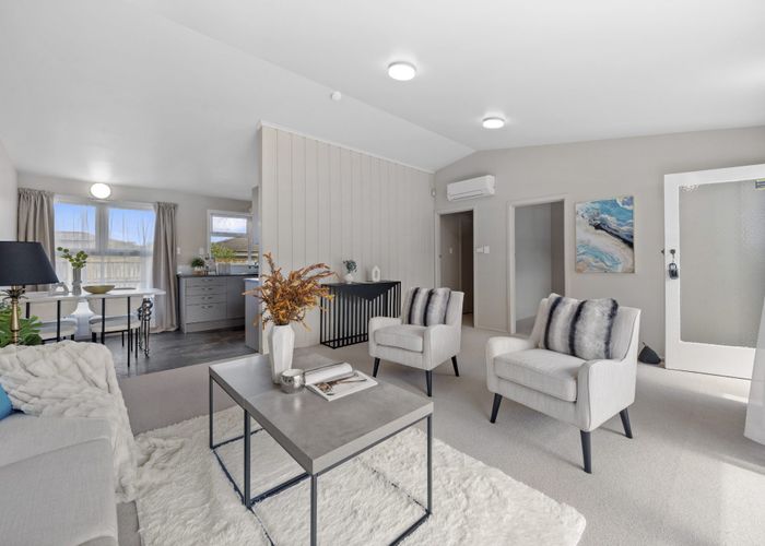  at 2/23G Gray Avenue, Mangere East, Manukau City, Auckland