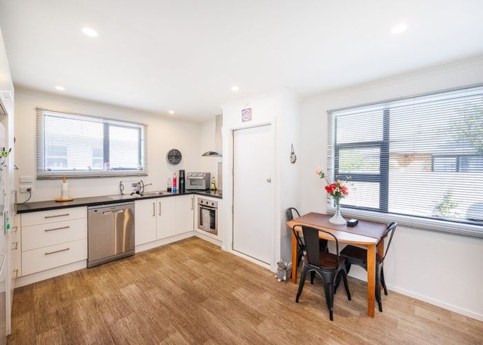  at 12 Somerset Crescent, Highbury, Palmerston North, Manawatu / Whanganui
