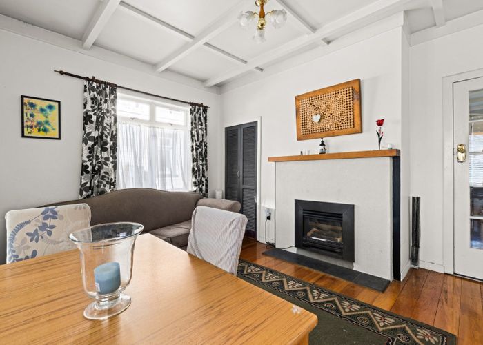  at 711 Methuen Street, Saint Leonards, Hastings, Hawke's Bay