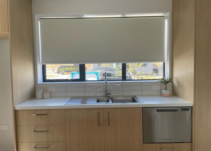  at 38 Turtleback Avenue, Whitby, Porirua
