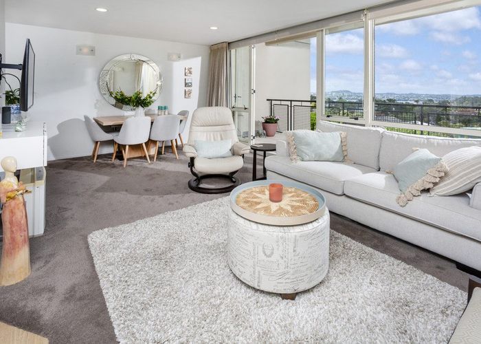  at 16/166 Mokoia Road, Birkenhead, North Shore City, Auckland