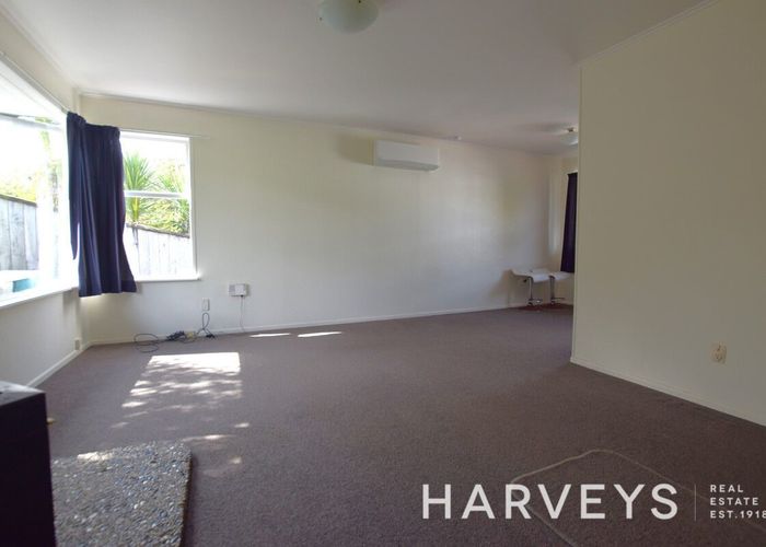  at 42 Crystal Avenue, Te Atatu South, Waitakere City, Auckland
