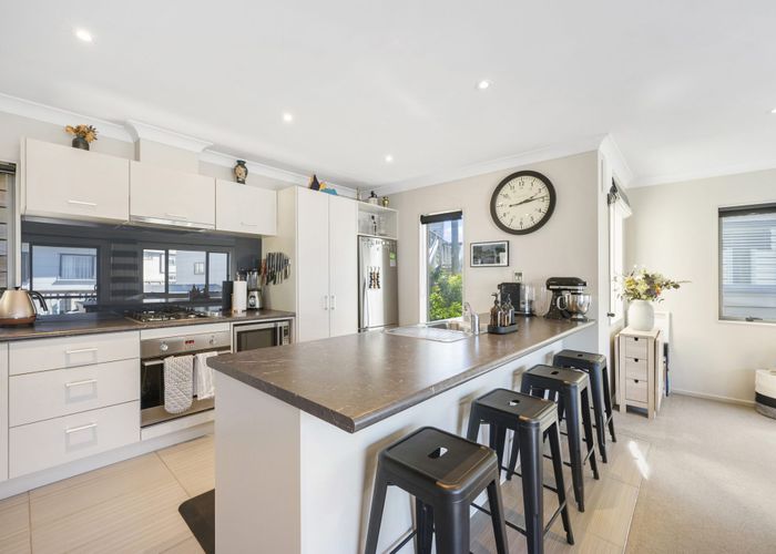  at 63 Glanmire Road, Newlands, Wellington