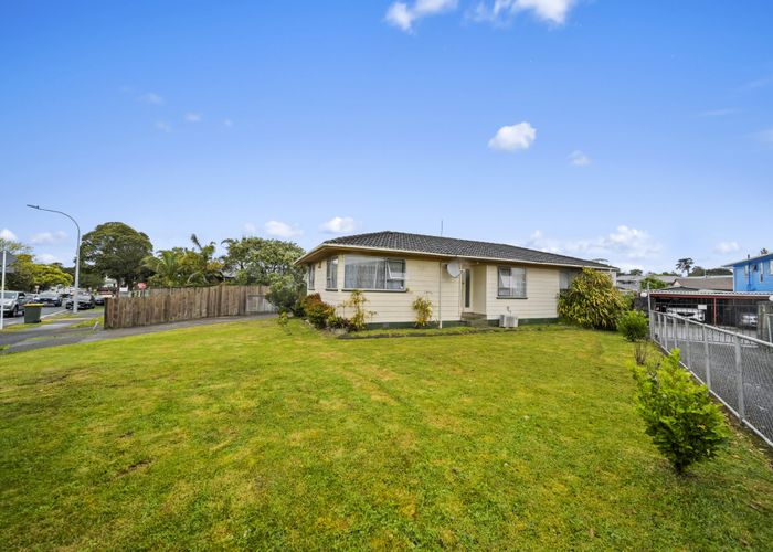  at 80 Ferndown Avenue, Papatoetoe, Manukau City, Auckland