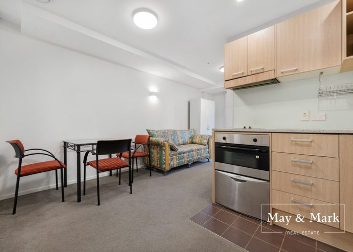  at 6N/135 Victoria Street West, City Centre, Auckland City, Auckland