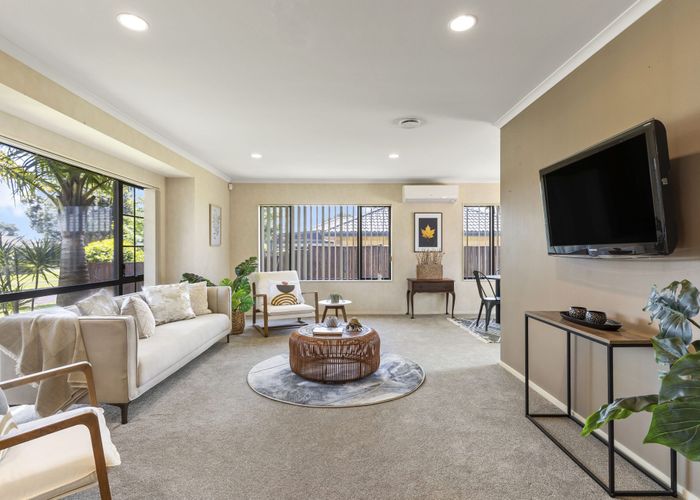  at 4 Greta Banks Place, Wattle Downs, Manukau City, Auckland