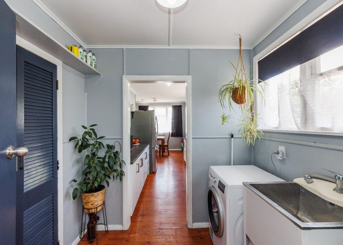  at 17 Tyne Street, Roslyn, Palmerston North