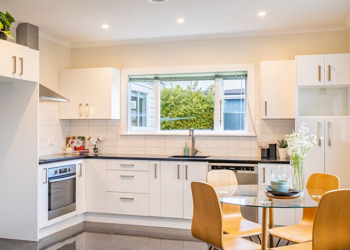  at 22 Elizabeth Street, Petone, Lower Hutt
