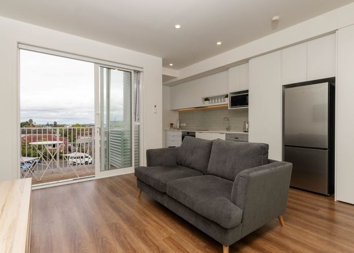  at 202D/9 Jordan Avenue, Onehunga, Auckland City, Auckland