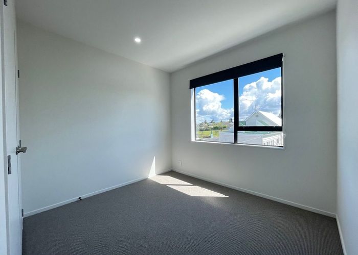 at 3/13 Blockhouse Bay Road, Blockhouse Bay, Auckland City, Auckland