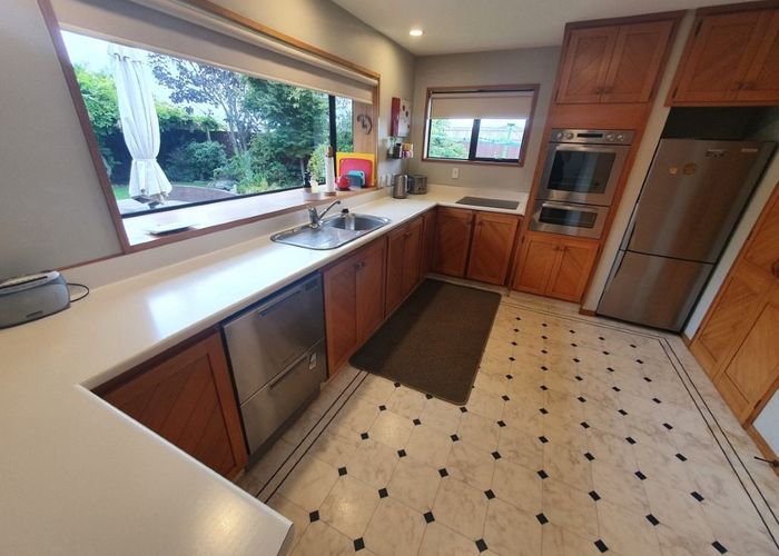  at 36b Dunbarton Street, Redwood, Christchurch City, Canterbury