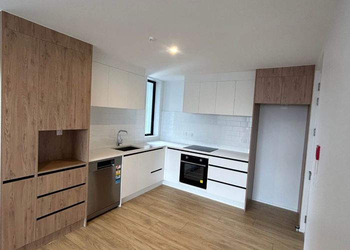  at 4/16 Treasure Lane, Te Atatu South, Waitakere City, Auckland