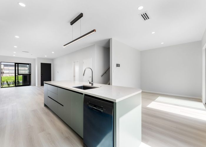  at 45 Picnic Point Road, Hobsonville, Waitakere City, Auckland