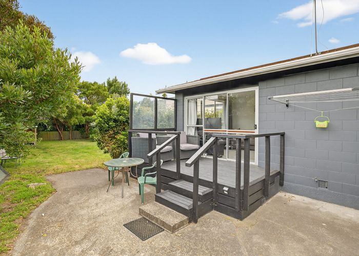  at 2/207 Estuary Road, South New Brighton, Christchurch City, Canterbury