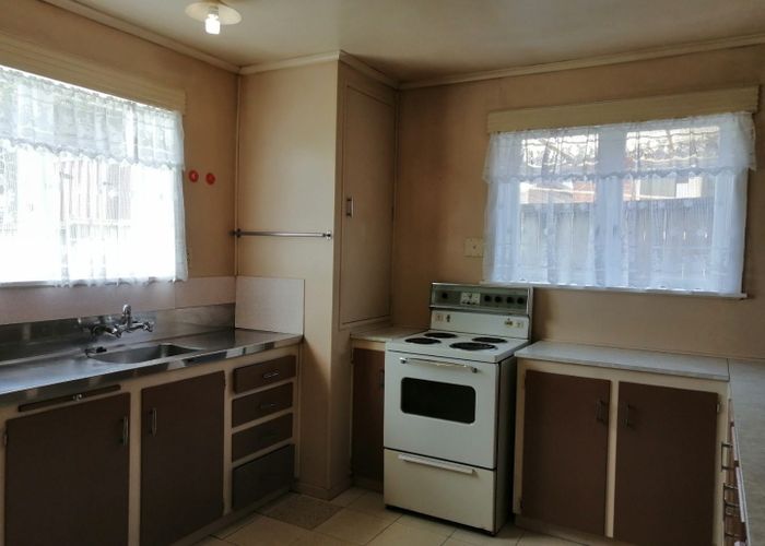  at 1/187 Te Atatu Rd, Te Atatu South, Waitakere City, Auckland