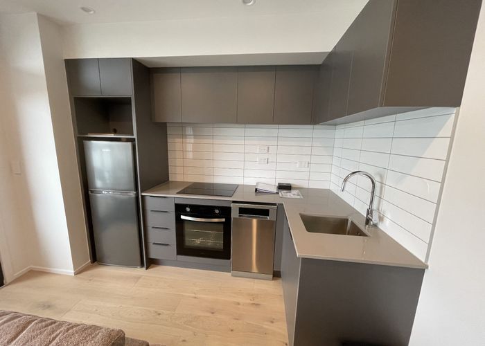  at 402/41 Gillies Avenue, Newmarket, Auckland City, Auckland