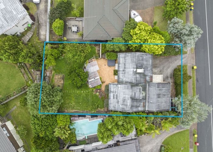  at 7 Amante Crescent, Mairangi Bay, Auckland