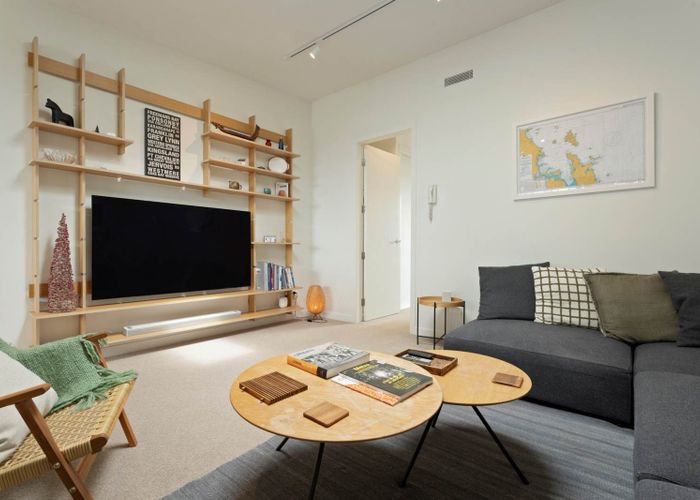  at 216/38 Khyber Pass Road, Grafton, Auckland