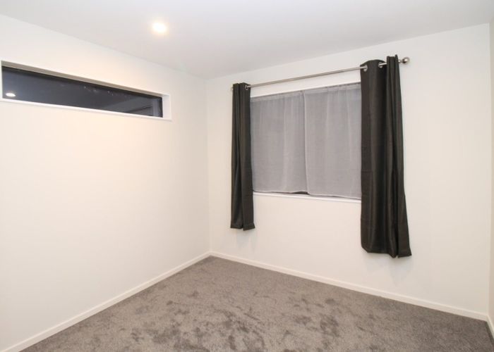  at 4 Fruitvale Road, New Lynn, Waitakere City, Auckland