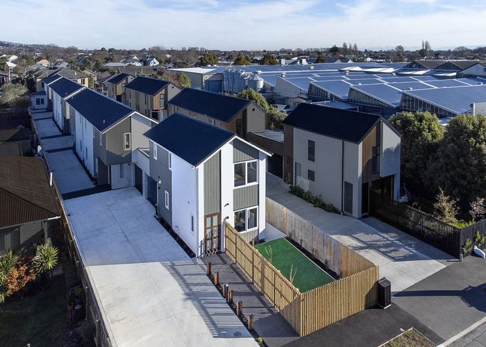  at 1/61 Waltham Road, Sydenham, Christchurch City, Canterbury