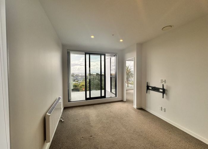  at 19 Rawene Road, Birkenhead, North Shore City, Auckland