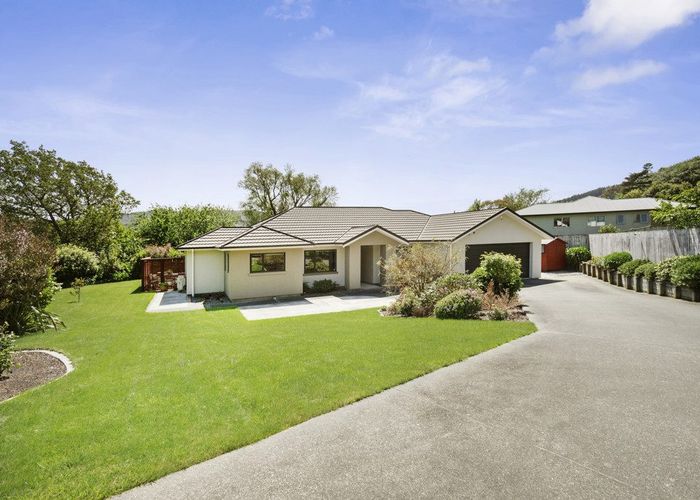  at 39 Nelson Crescent, Wainuiomata, Lower Hutt, Wellington