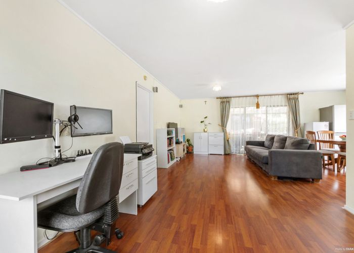  at 128A Lynwood Road, New Lynn, Auckland