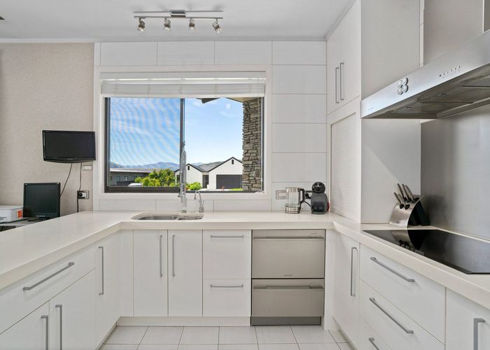 For sale 48 Kelliher Drive, Wanaka, Wanaka, Otago homes.co.nz